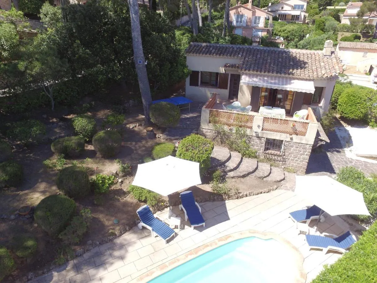 Mas Provencal 8 Personnes La Farigoulette Aux Issambres Villa Saint-Peire-sur-Mer Holiday home
